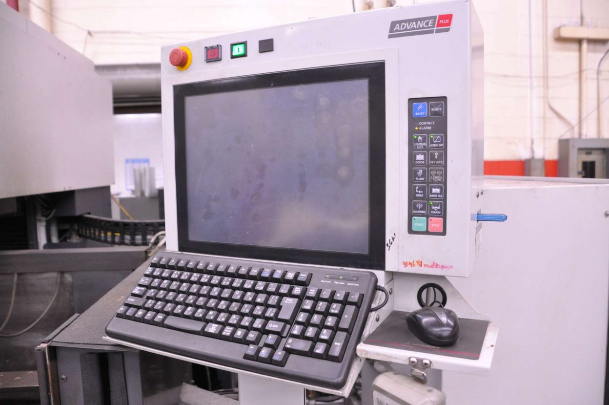 2013 Mitsubishi Wire EDM